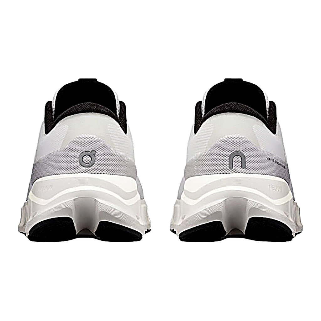 On Cloud X 5 Sneakers – White & Black