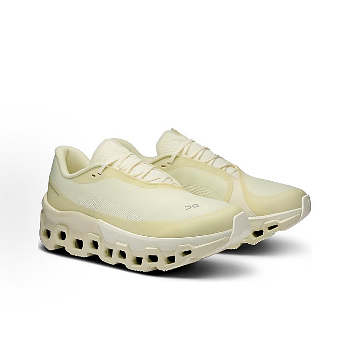 On Cloudstratus 2 – Cream Yellow & Ivory