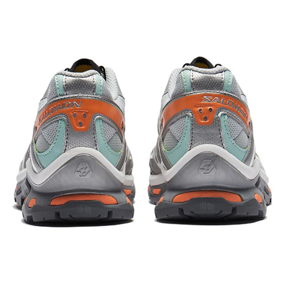 Salomon XT-Quest Unisex Sneakers – Beige & Brown