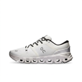 On Cloud X 5 Sneakers – White & Black