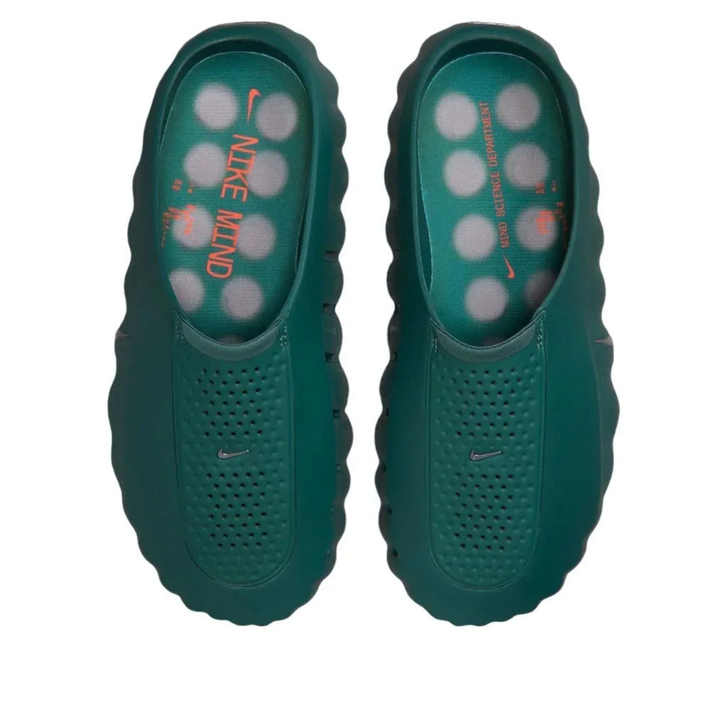 Nike Slip-On Mules – Teal / Orange