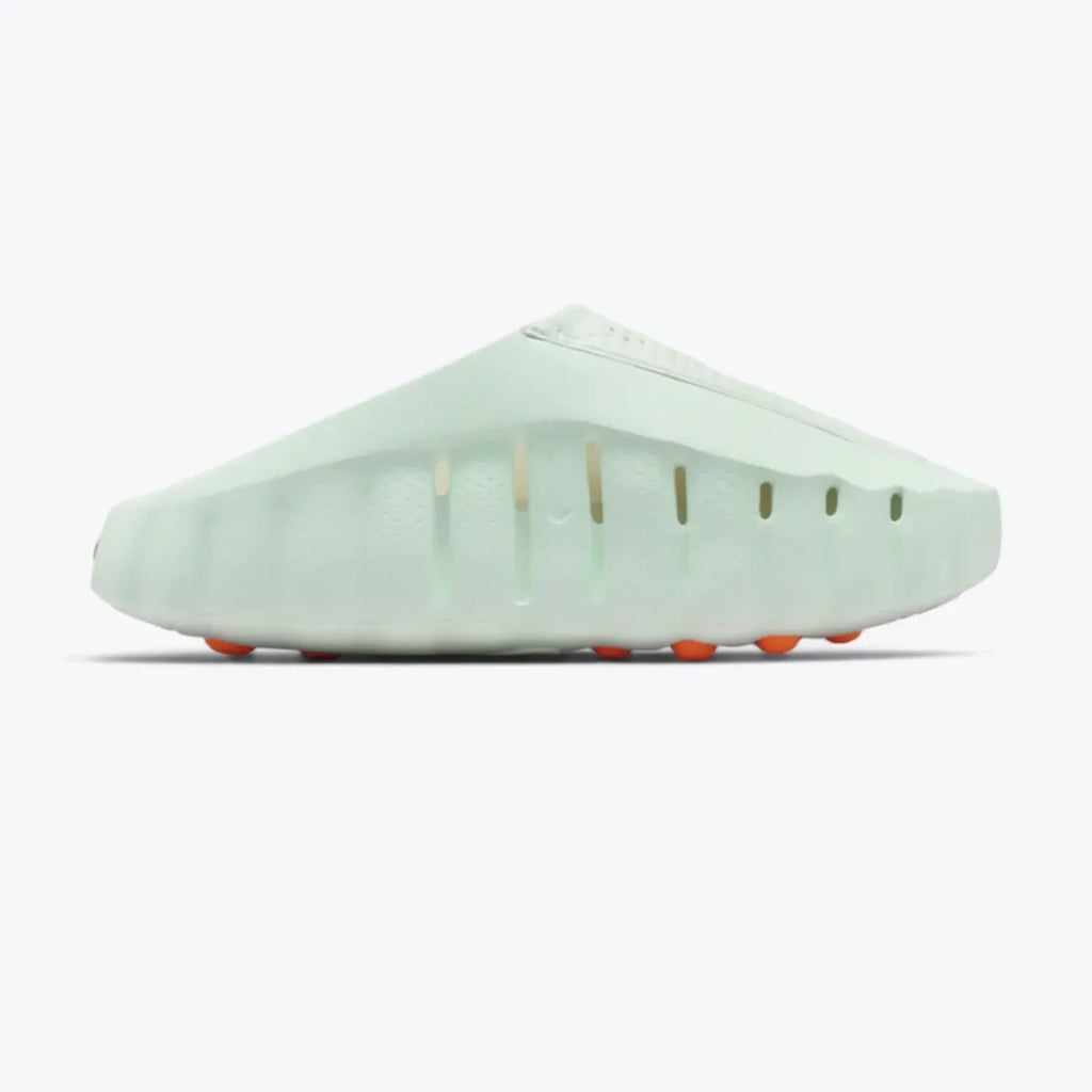 Nike Mind 001 Slip-On Mules – Barely Green
