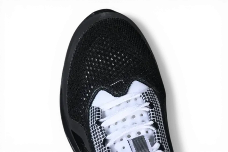 Nike Pegasus Premium SP Running Shoes – Black / White / Metallic Silver IH4369-001