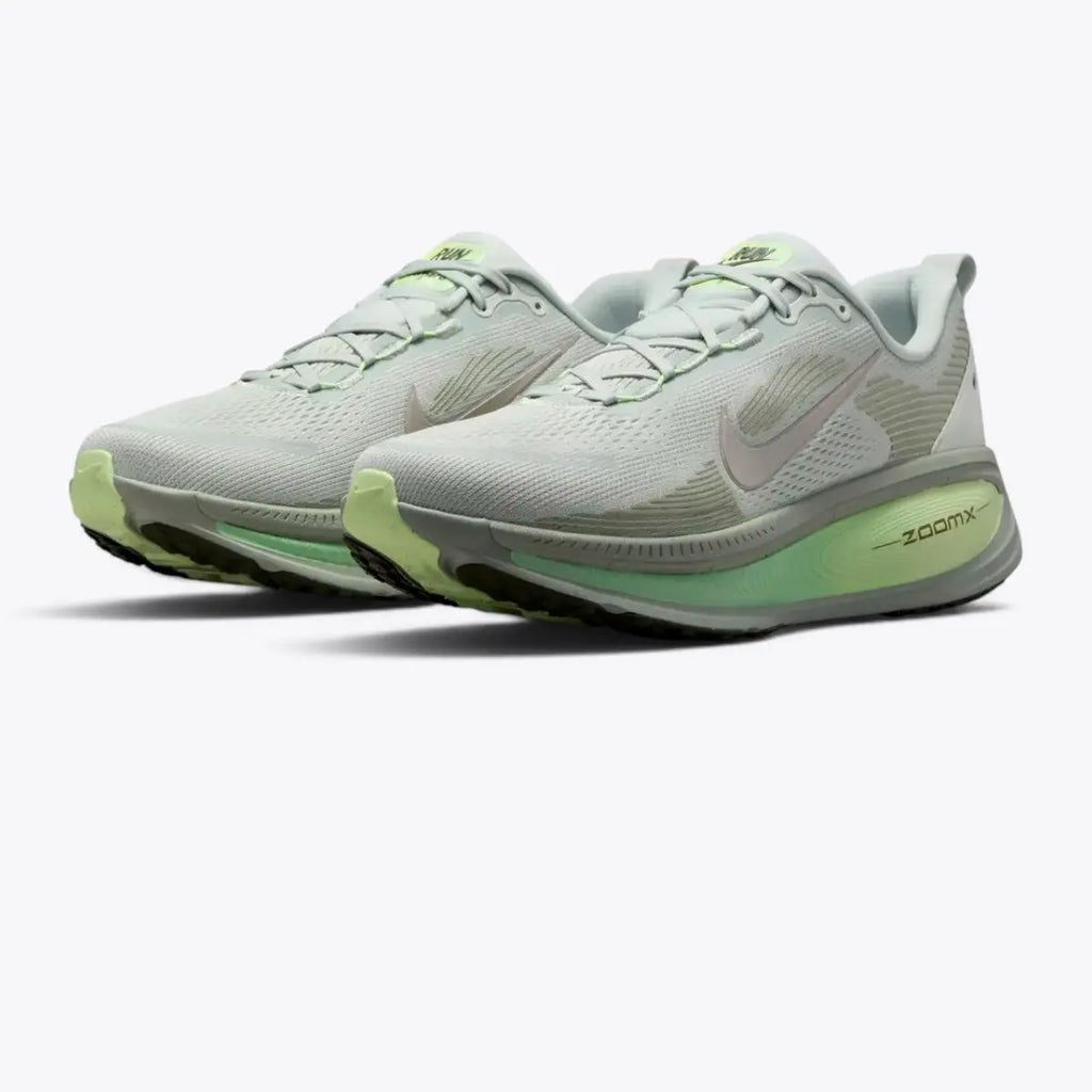 Nike Vomero 18 Running Shoes – Light Silver / College Grey / Barely Volt HM6803-002