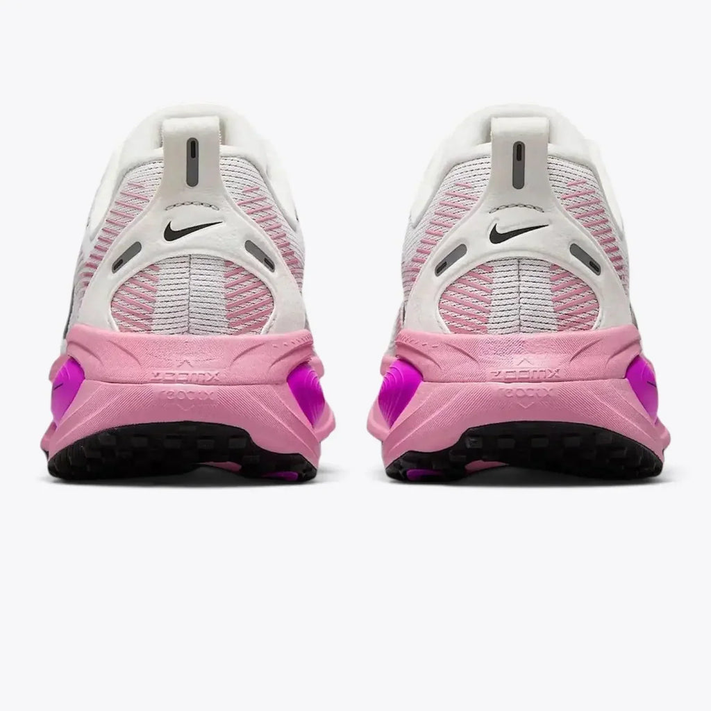 Nike Vomero 18 Running Shoes – Summit White / Elemental Pink HM6804-105