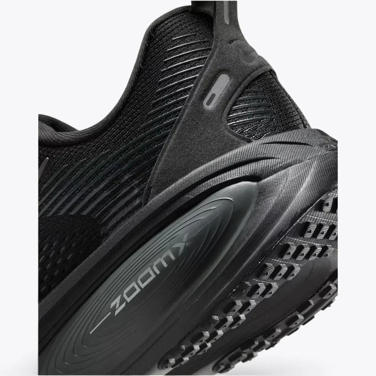 Nike Vomero 18 Running Shoes – Triple Black HM6803-005