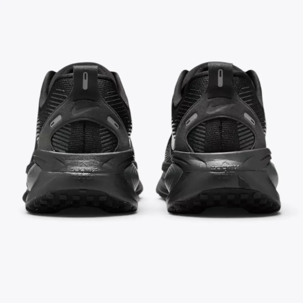 Nike Vomero 18 Running Shoes – Triple Black HM6803-005