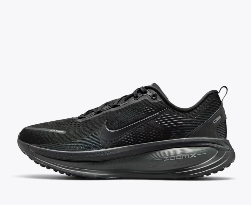 Nike Vomero 18 Running Shoes – Triple Black HM6803-005
