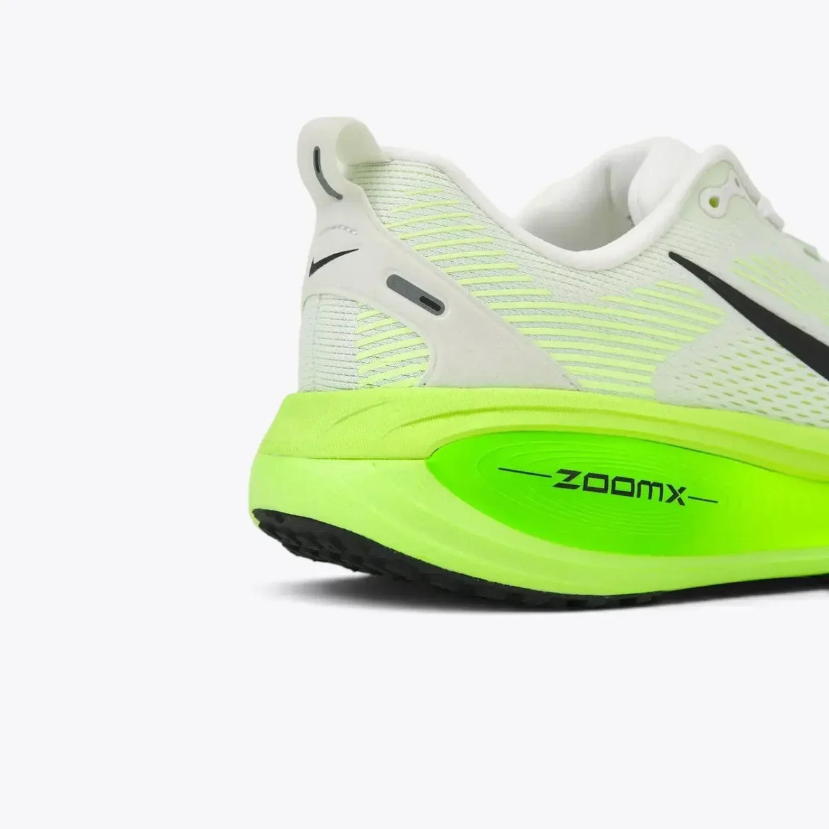 Nike Vomero 18 Running Shoes – White / Electric Green / Volt HM6803-100