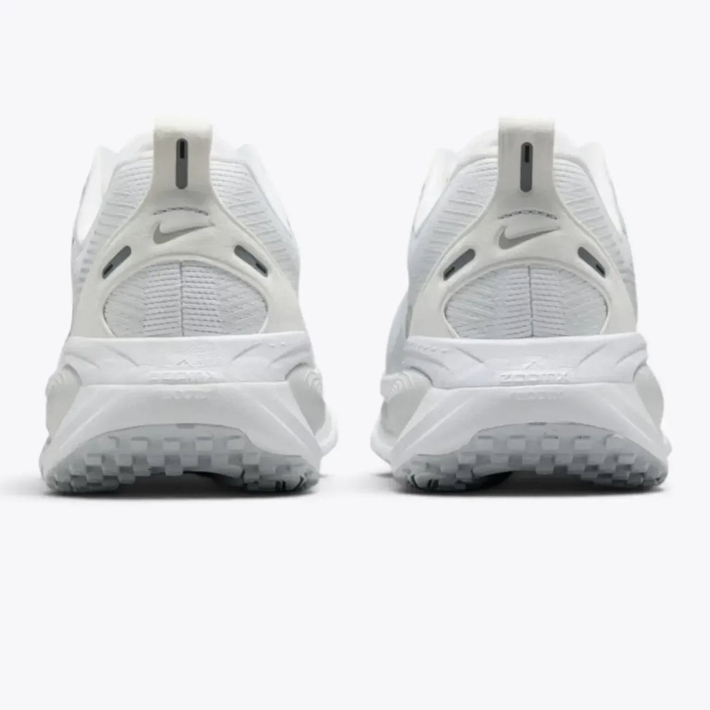 Nike Vomero 18 Running Shoes – White / Metallic Silver / Photon Dust HM6804-104
