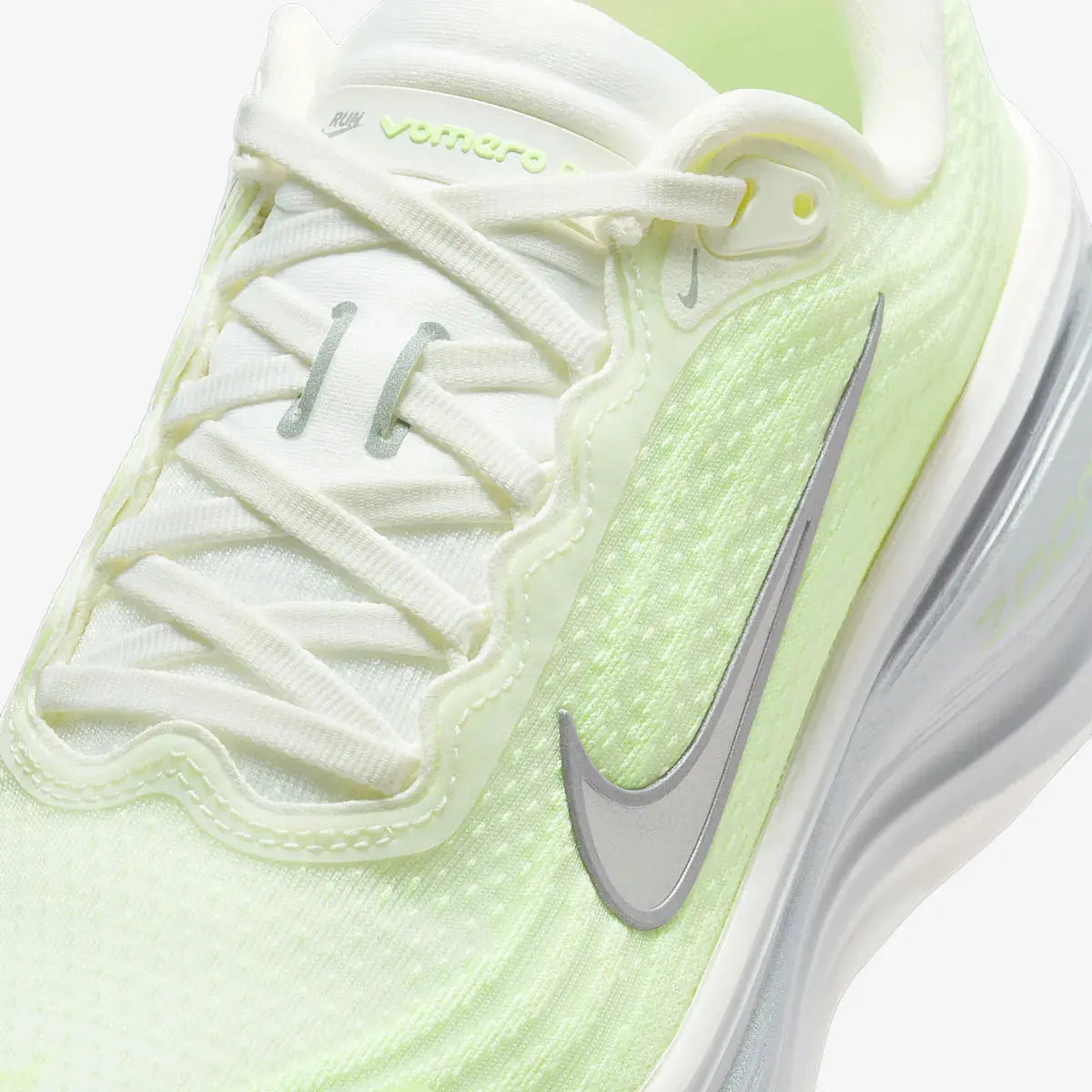 Nike Vomero Plus Running Shoes – Green / Barely Volt HV8154-103