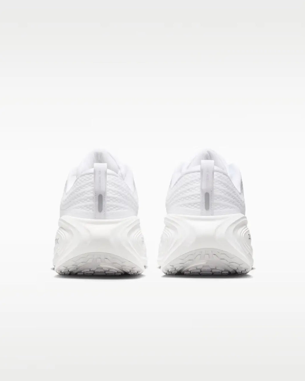 Nike Vomero Plus Running Shoes – White / Metallic Silver / Light Smokey Grey HV8150-102