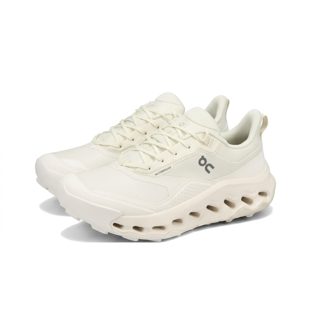 On Cloudhorizon 2 ivory white shoes, three-quarter pair view on white